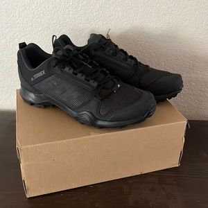 Adidas mens hiking shoes